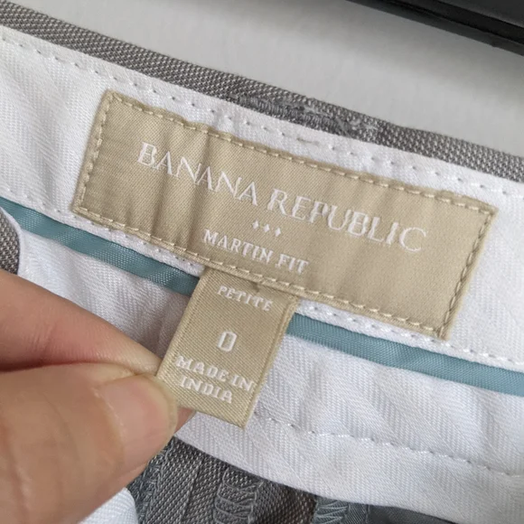 Banana Republic gray Martin fit pants 0 petite - Picture 4 of 8
